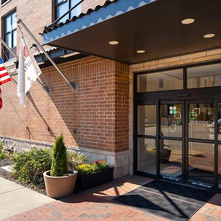 Hilton Garden Inn Bloomington Exteriör bild