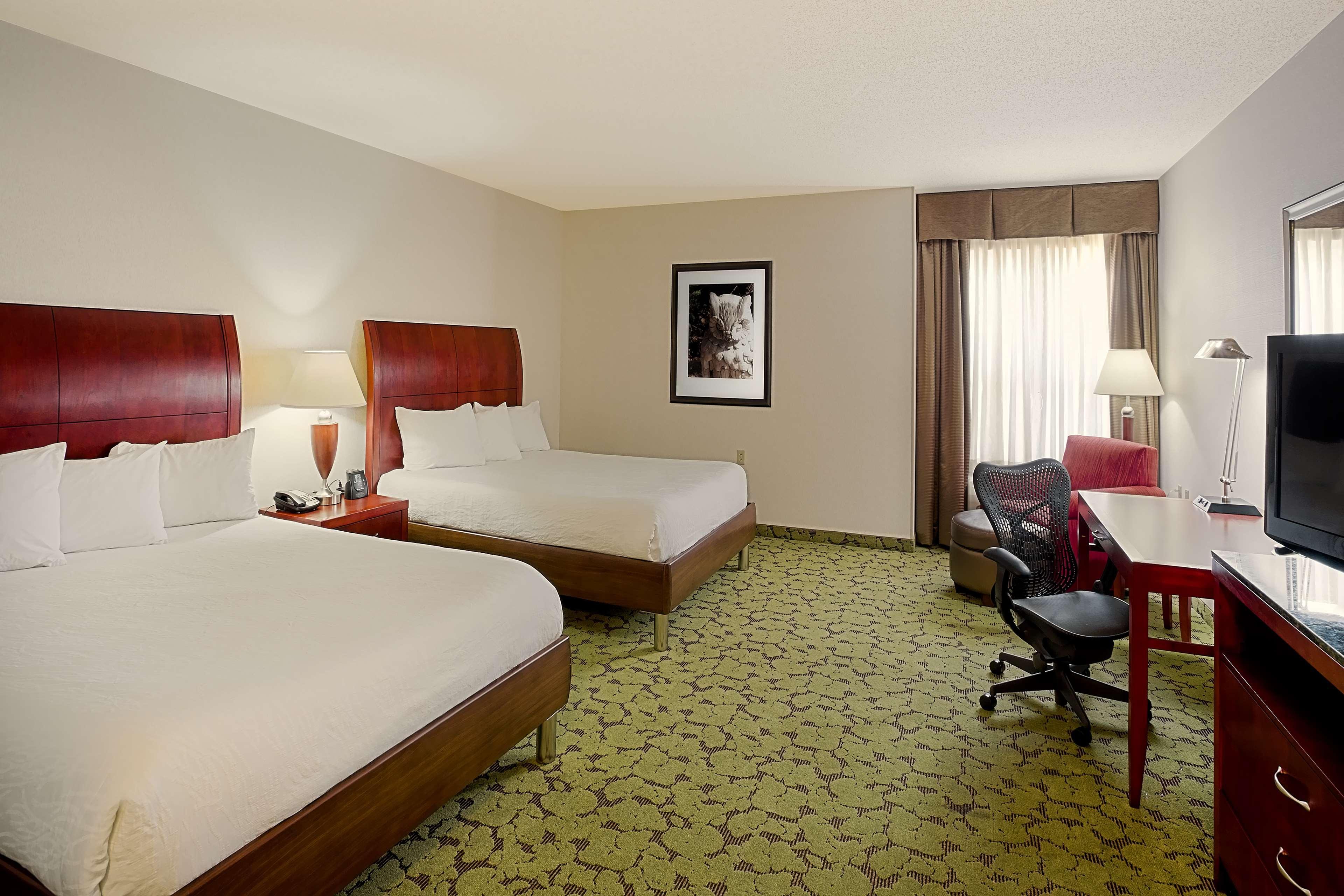 Hilton Garden Inn Bloomington Exteriör bild