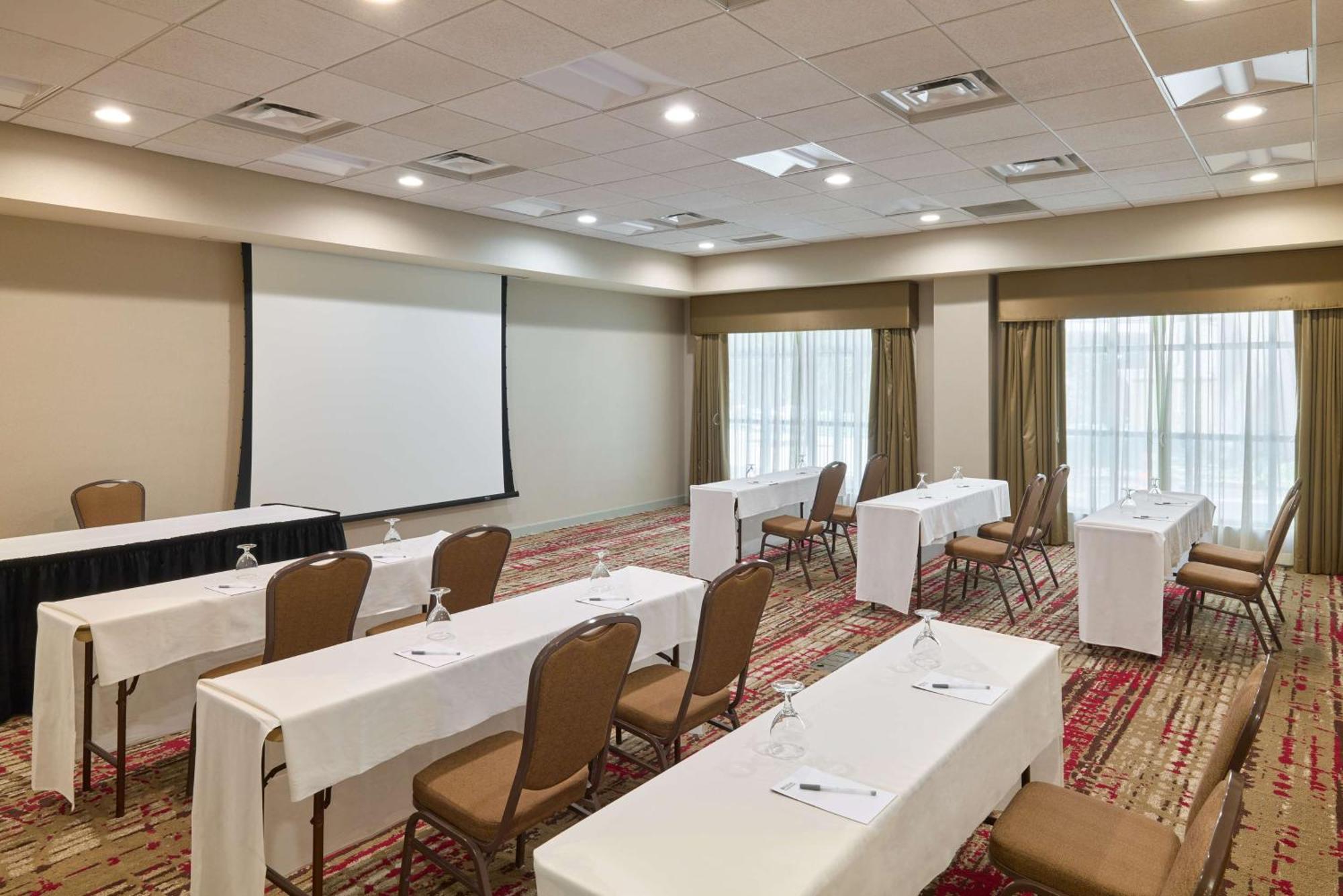 Hilton Garden Inn Bloomington Exteriör bild