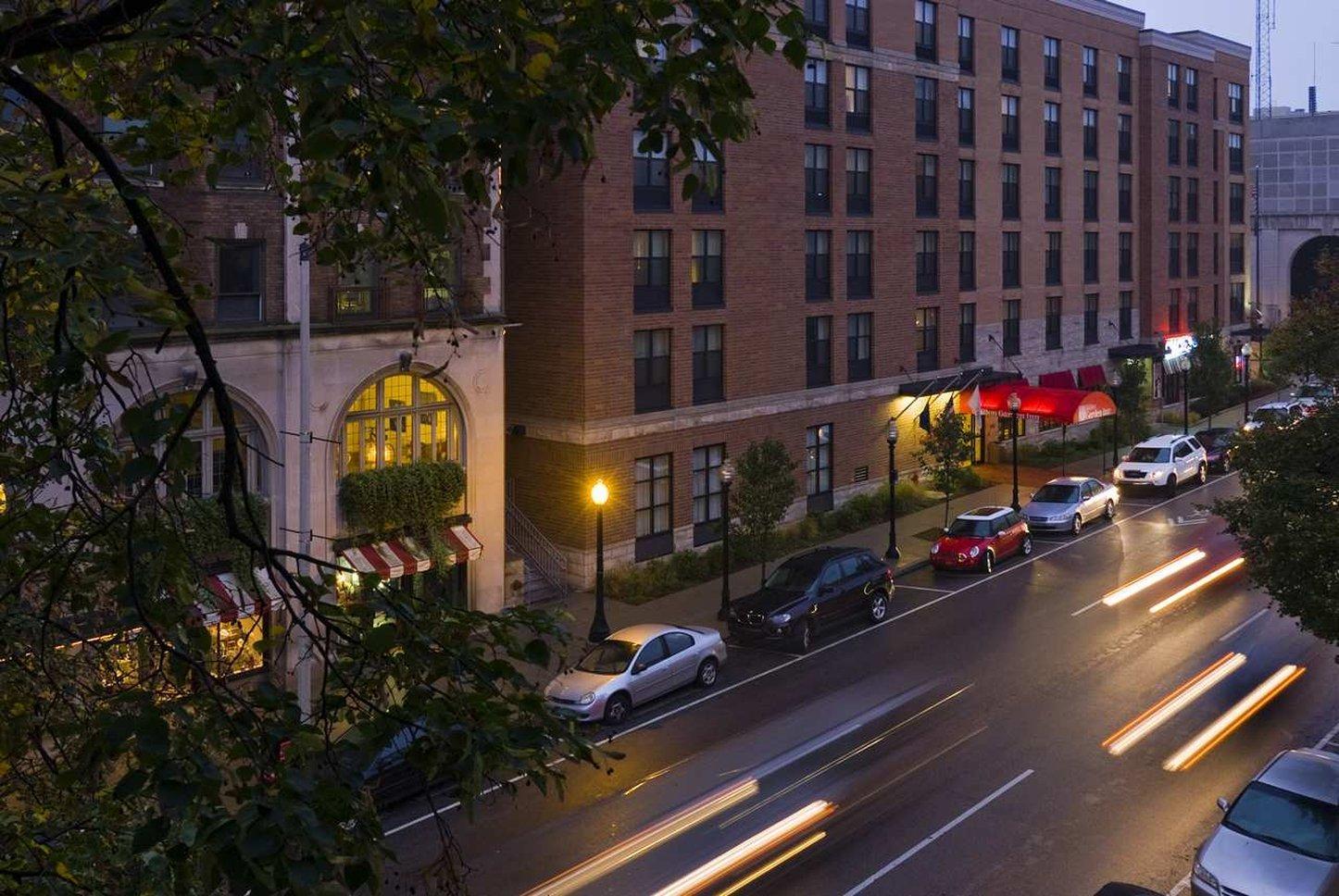 Hilton Garden Inn Bloomington Exteriör bild